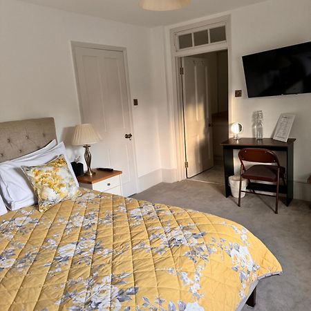 Denham Mount Guest House Gerrards Cross Ngoại thất bức ảnh